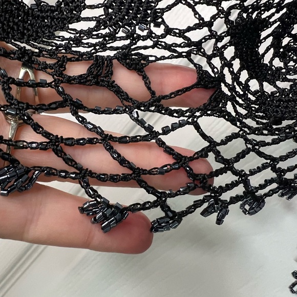 Gorgeous Black Beaded And Lace Shawl. - Picture 2 of 8